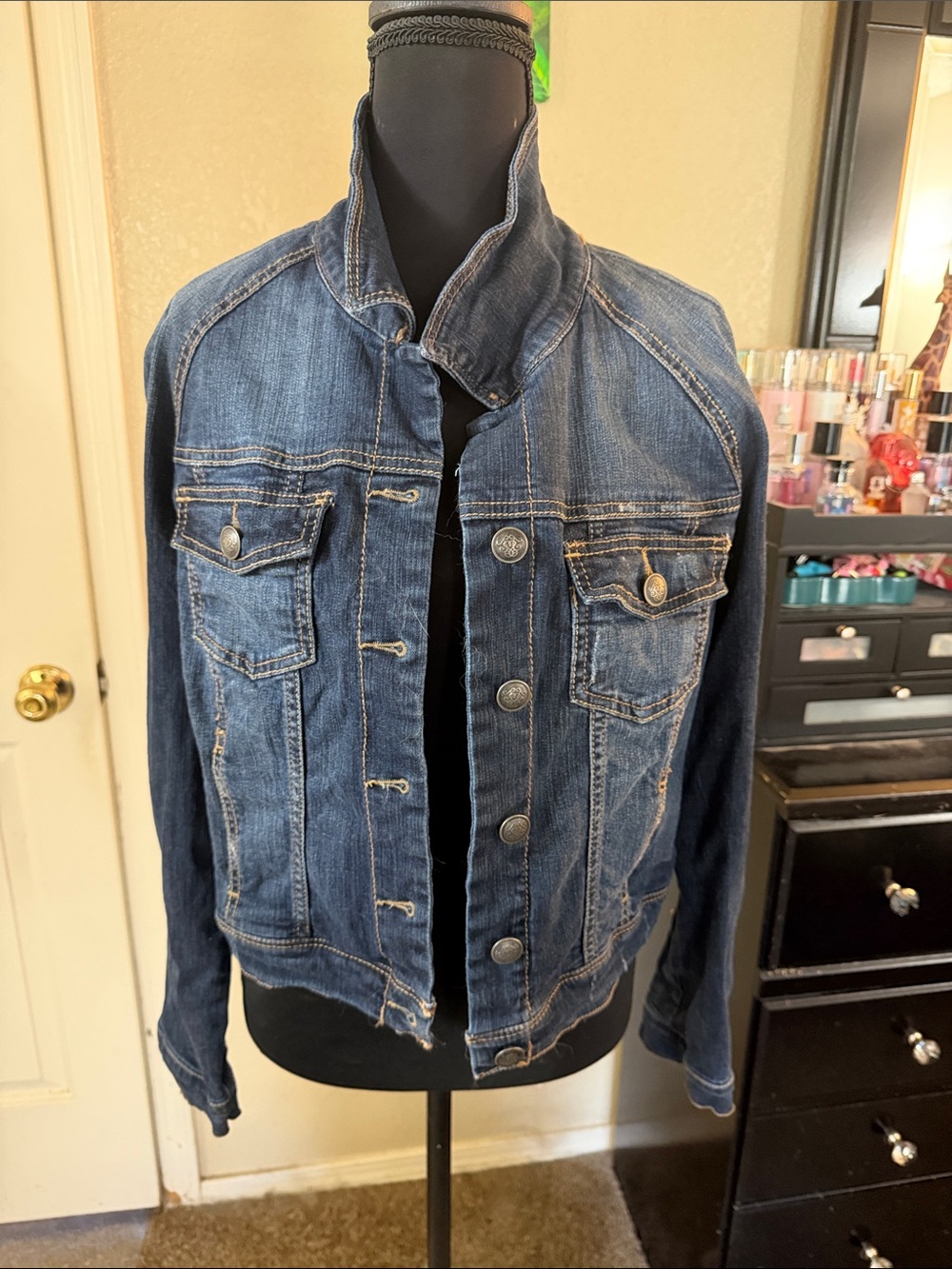 Denim Jacket - Cropped - Dark Blue
